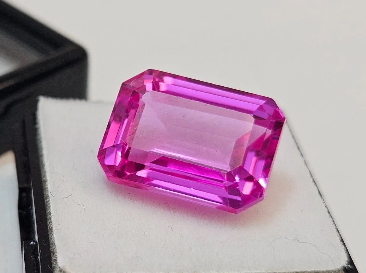 Awesome Pink Sapphire Emerald Cut 15-17 Ct Natural Loose Gemstone EGL Certified