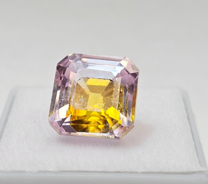 Pitambari Sapphire 10+ Ct Asscher Cut Bi-Colour Natural Certified Loose Gemstone