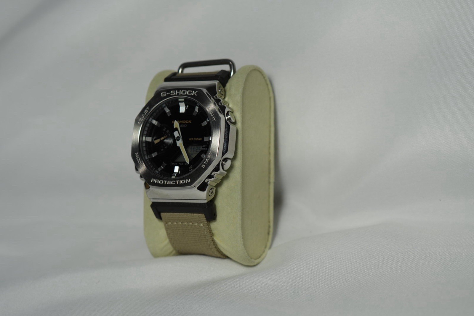 Casio G-SHOCK GM-2100CB Ana-Digi Quartz 200m Octagon Green Fabric Strap
