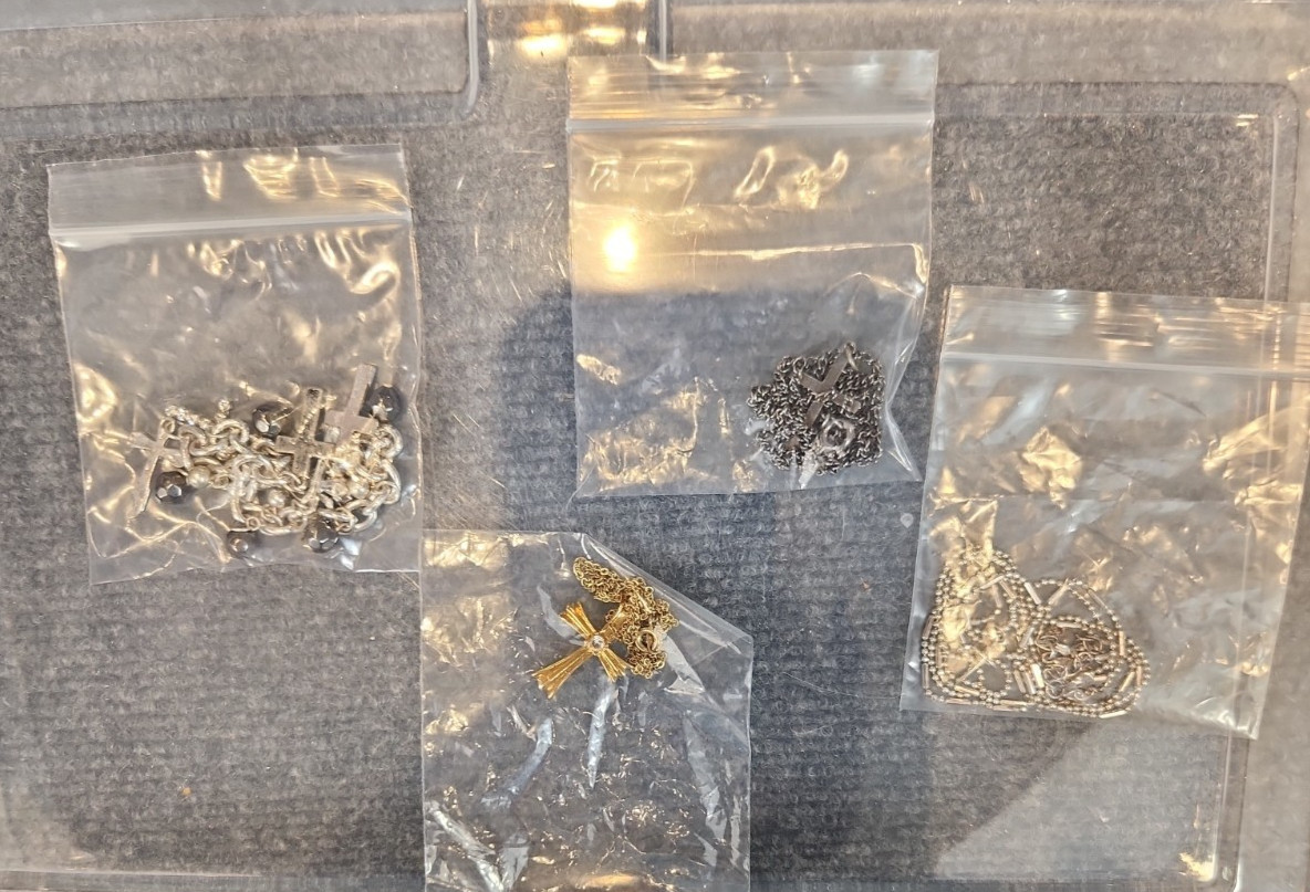 Jewelry Wearable Christian Collection 5 Lbs Lot # 712 See Description