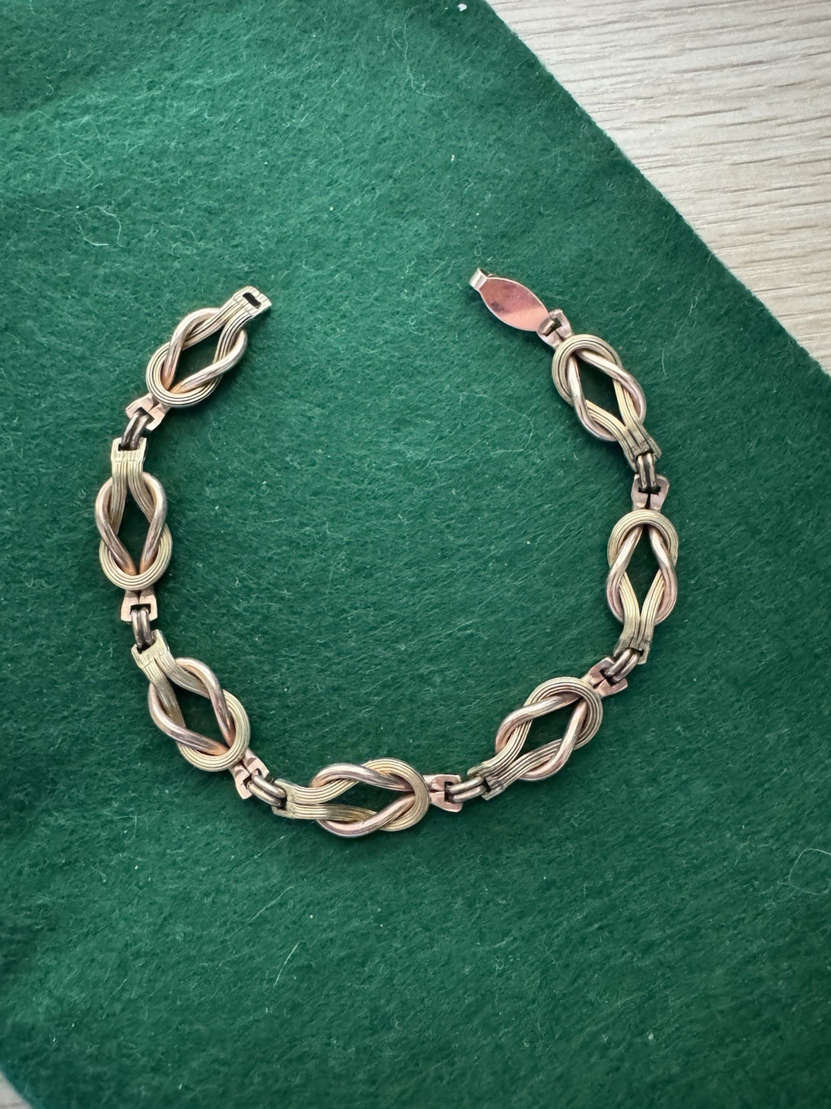 Vintage 12K GF Gold Filled Rose & Yellow Gold Love Knot Bracelet 8”