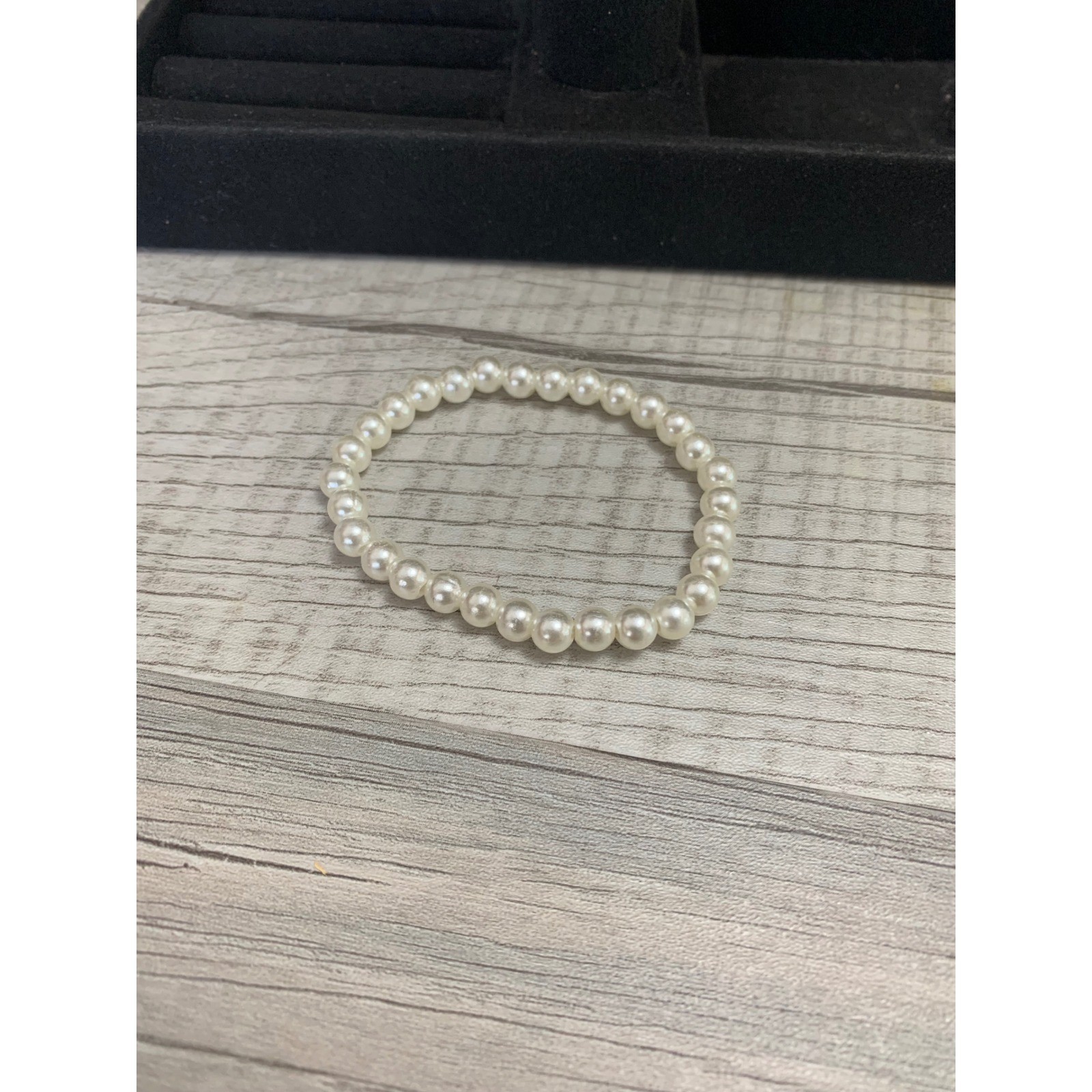 Faux Pearl Stretch Bracelet Cream Round Bead Elastic One Size 3052