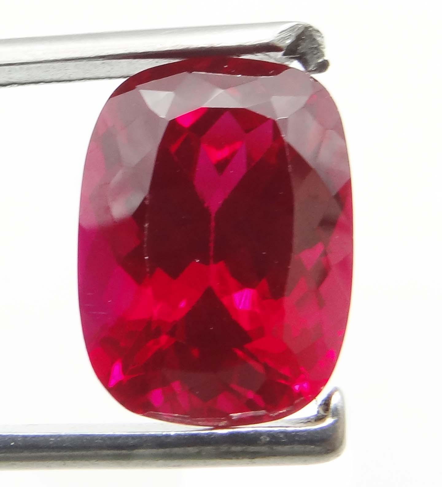 NATURAL 11.08 CTS PIGEON BLOOD RED RUBY coushion GEMSTONE CERTIFIED