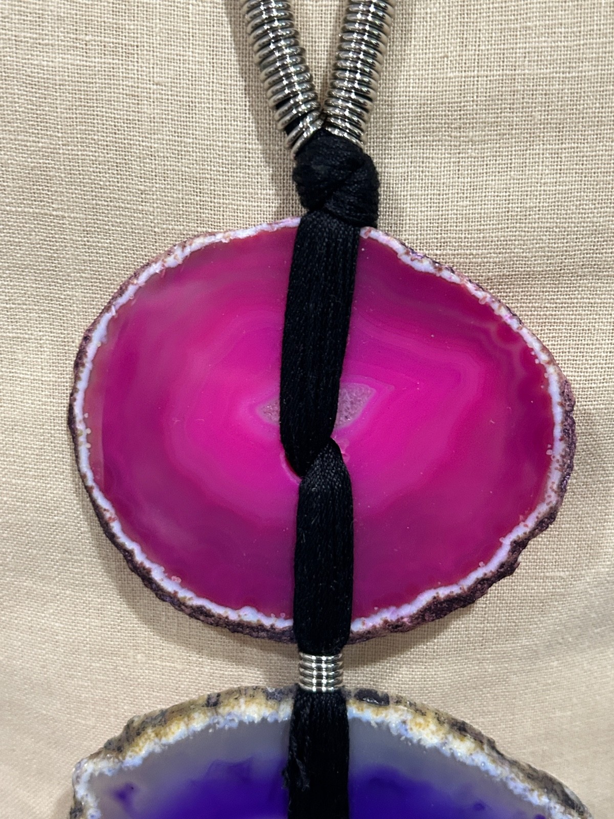Vintage 2010 YVES SAINT LAURENT Pink Purple Agate Disc Pendant Necklace