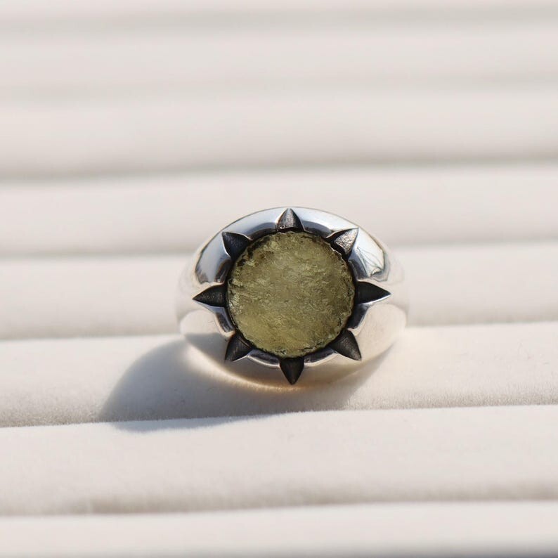 Czech Republic Moldavite Gemstone Rings, 925 Sterling Silver Raw Gemstone Ring