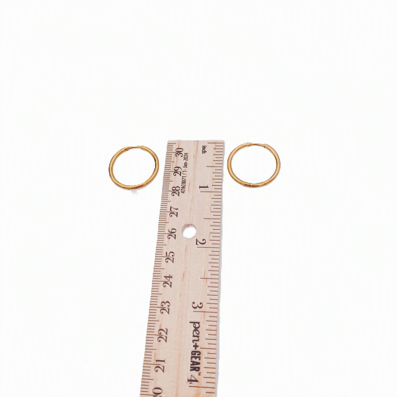 Gold Stainless Steel Hoop Earrings Minimalist Huggie Polished Round Geometric Je