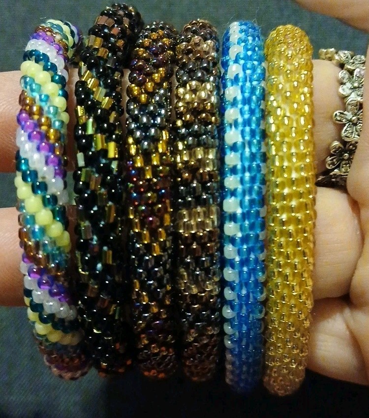 Lot Of 12 Roll On Bracelets Nepal Aid Through Trade (lot #25)