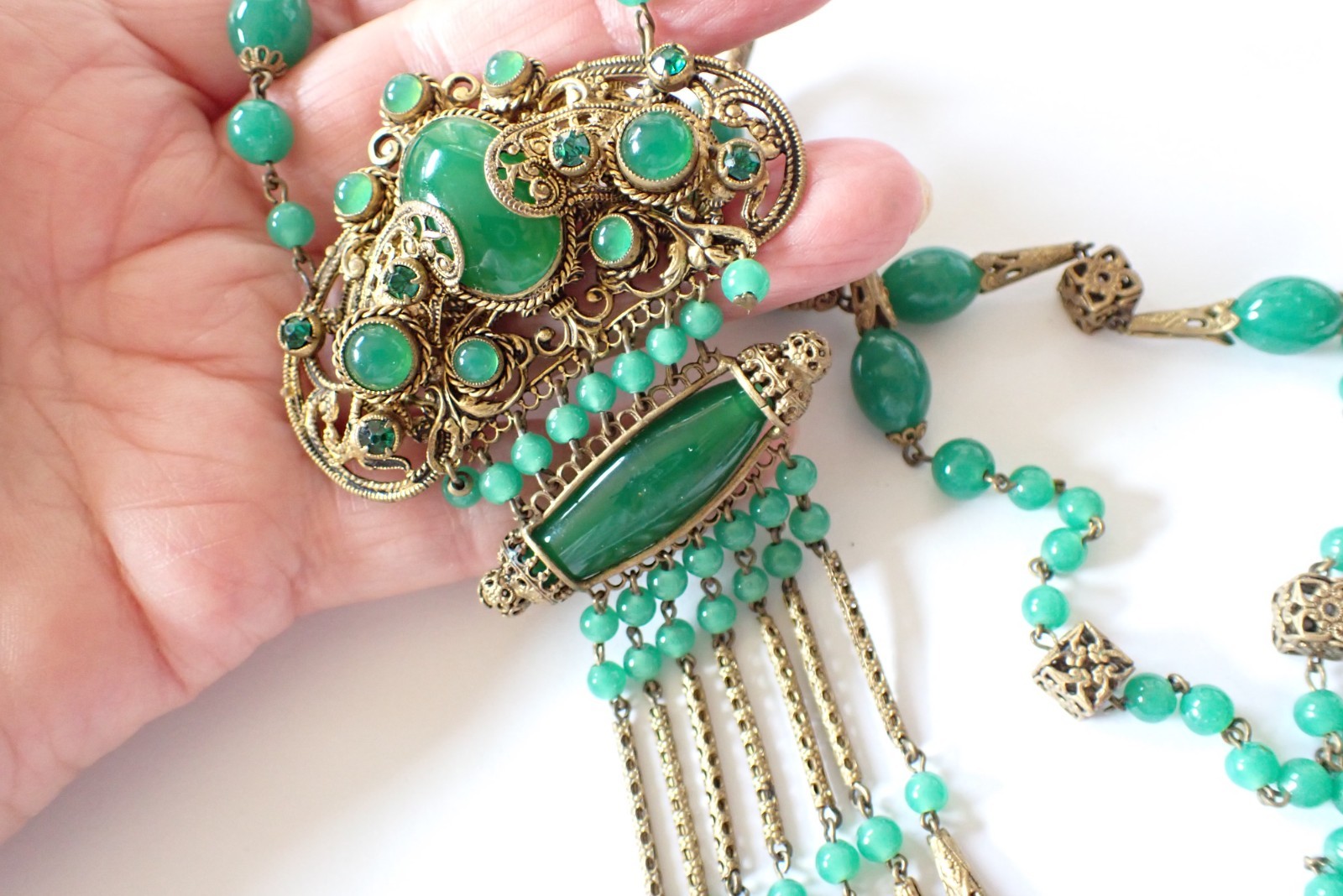 Art Deco Neiger Bros Czech Green Chrysoprase Glass Filigree Pendant Necklace