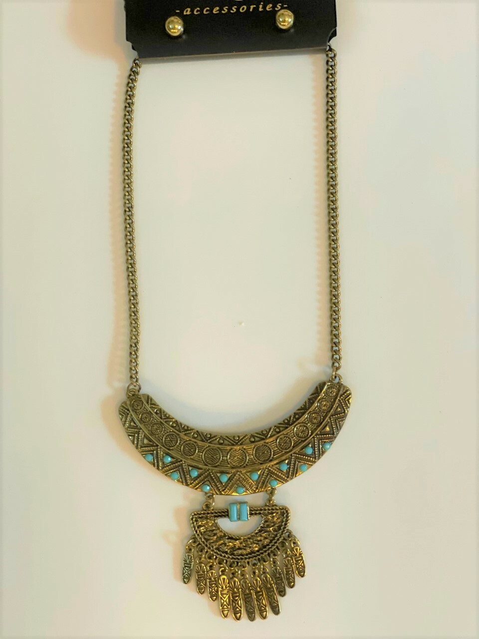 Southwestern Feather Pendant Necklace Gold Tone Dreamcatcher Turquoise Beads