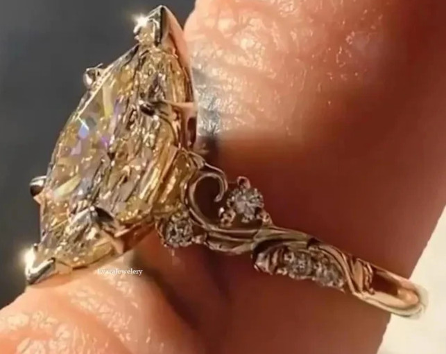 4.30Ct Marquise-Cut Lab Grown Diamond Solitaire Engagement Ring 14k Yellow Gold