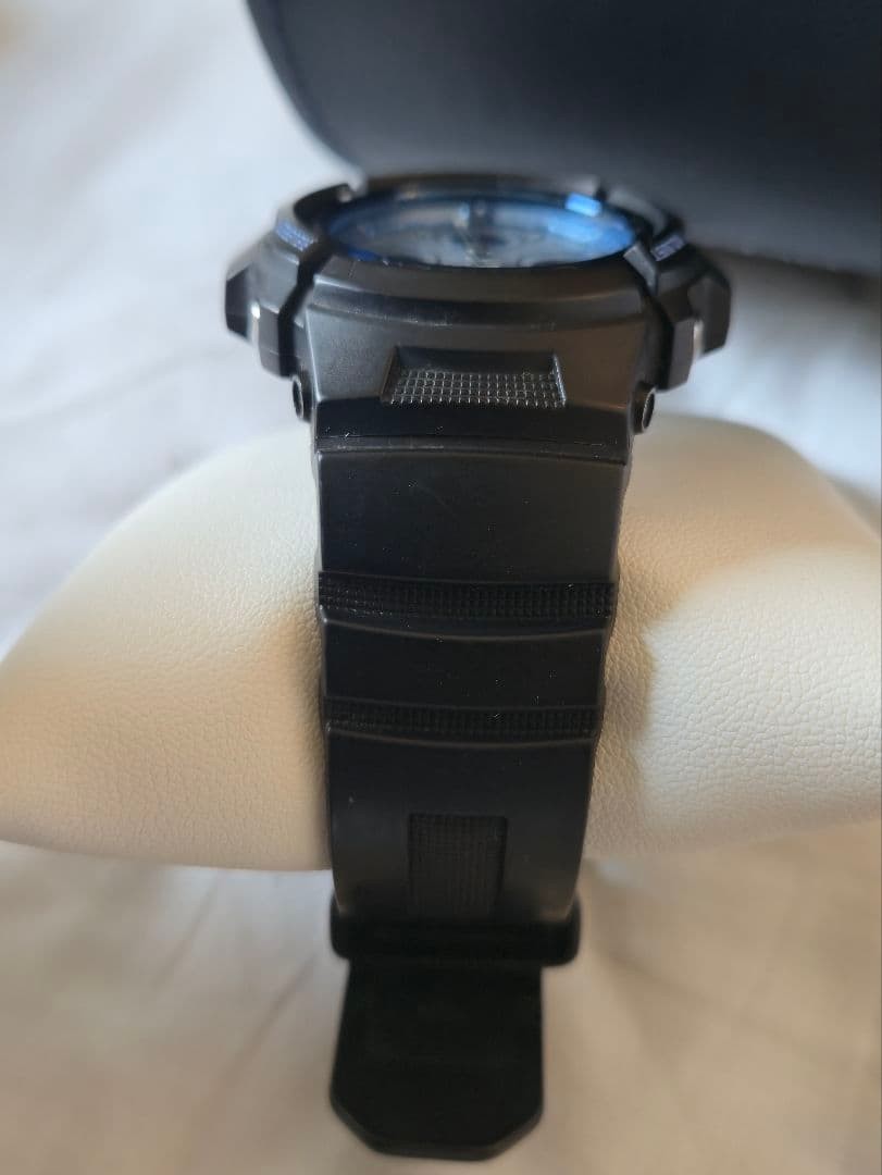 Casio G-Shock AWG-M100SF Tough Solar Radio Watch Used