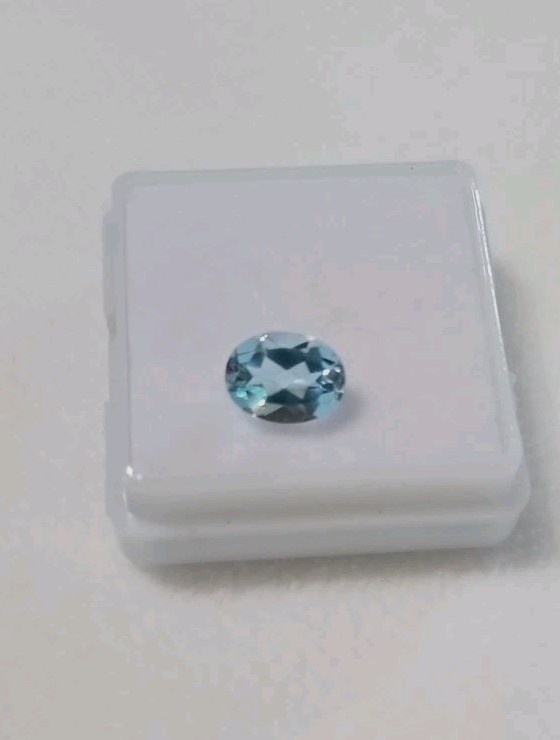Sky Blue Topaz 1.50 ct 8x6mm Oval Natural Brazil Gemstone