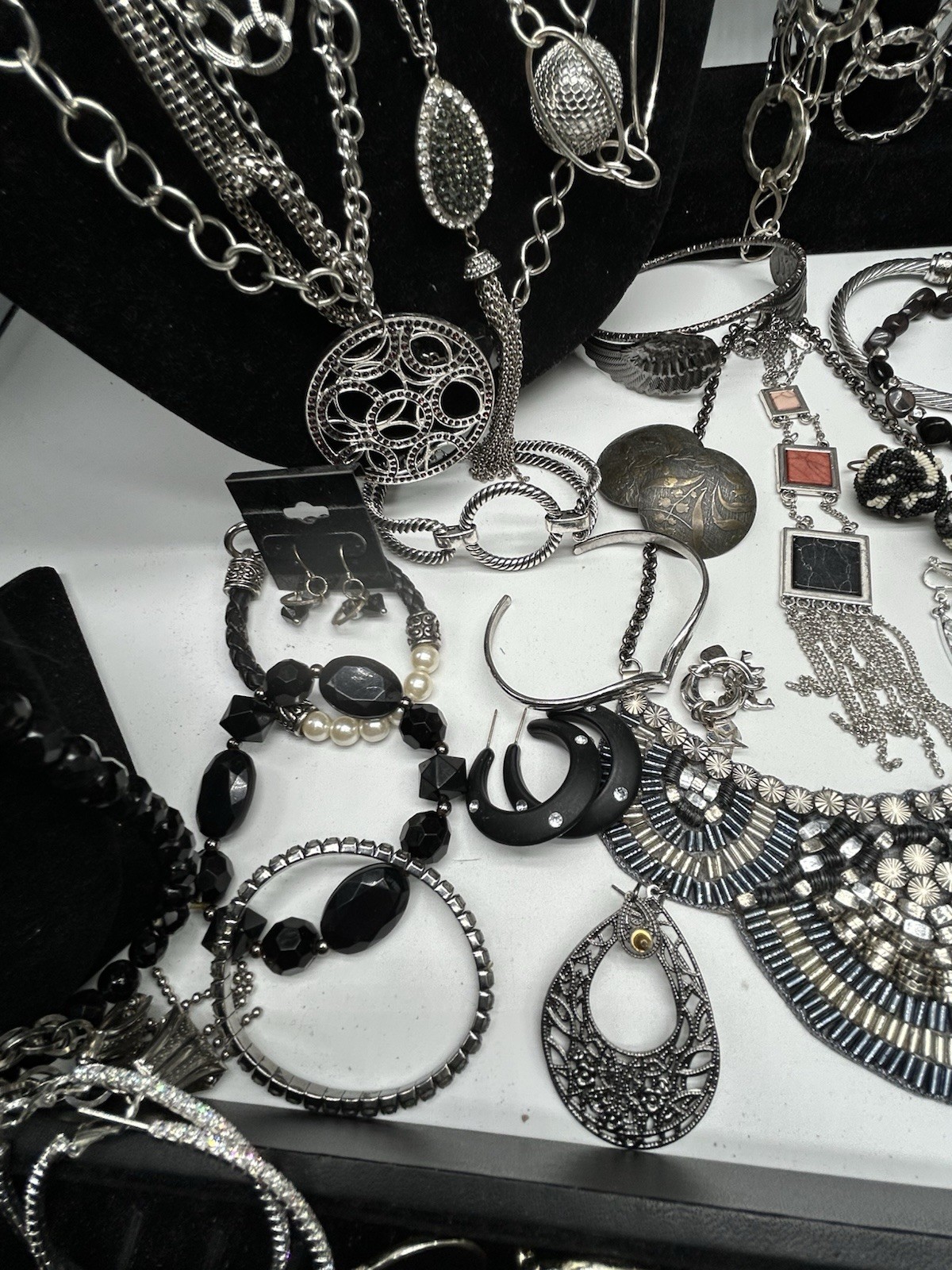 Vntg to Now Black/Silver Jewelry Lot All Wearable 8+ Lbs, 148 Pc #240