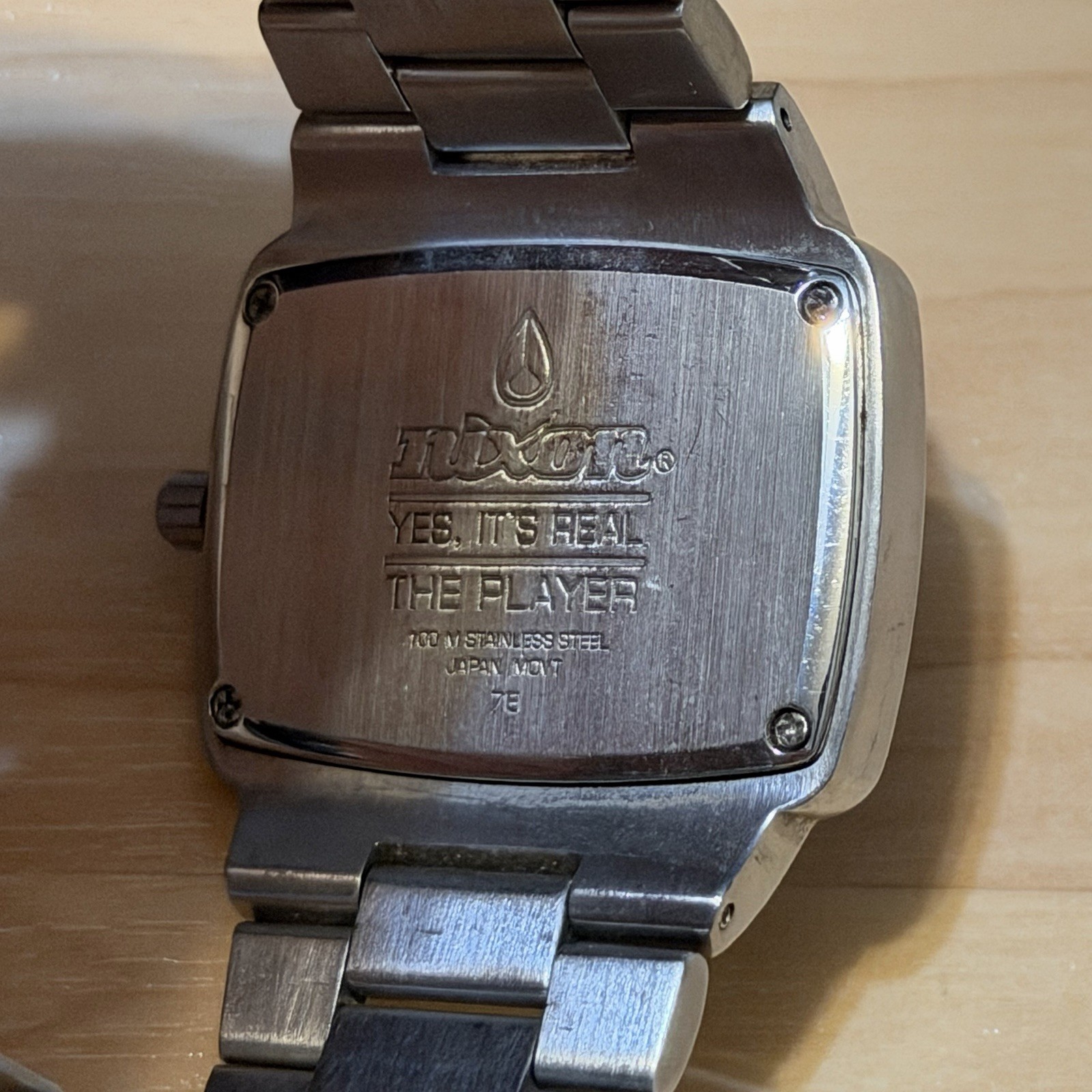 Nixon The Player Yes It’s Real Blue Plaid Men’s Analog Silver Watch RUNS READ