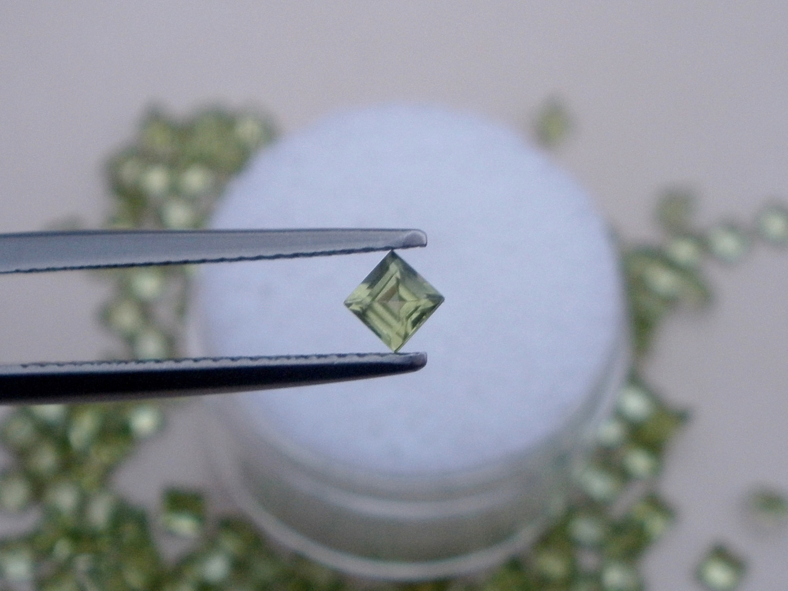 Peridot Square Loose Faceted Natural Gem 3mm
