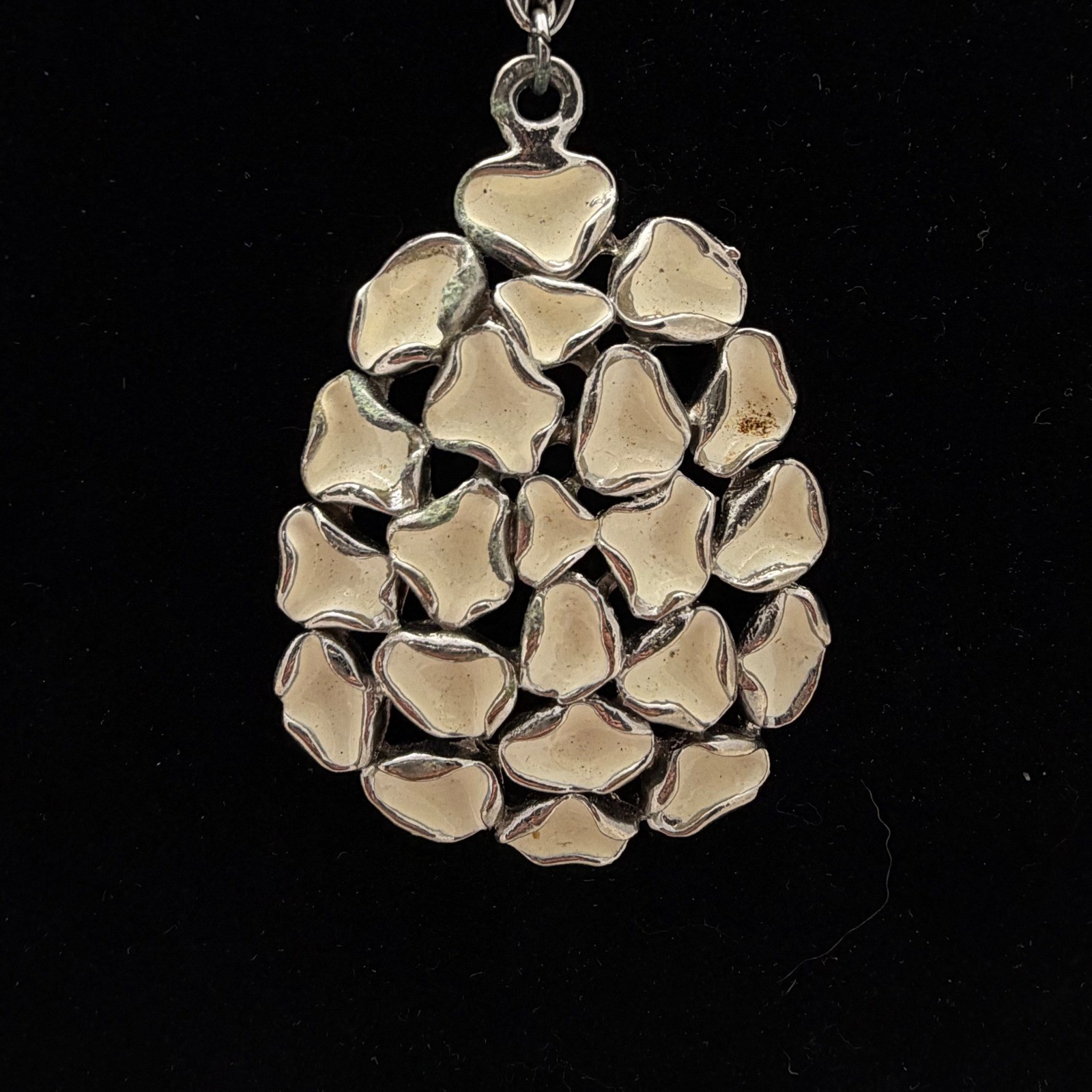 Silver Tone Pendant Necklace Teardrop Shape Modern Textured 24 in