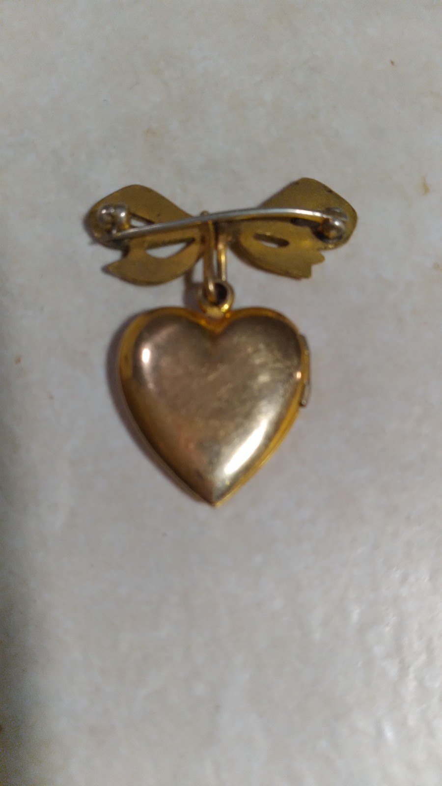 Pretty Sweetheart Locket Brooche With Engraved Floral Motif On Front
