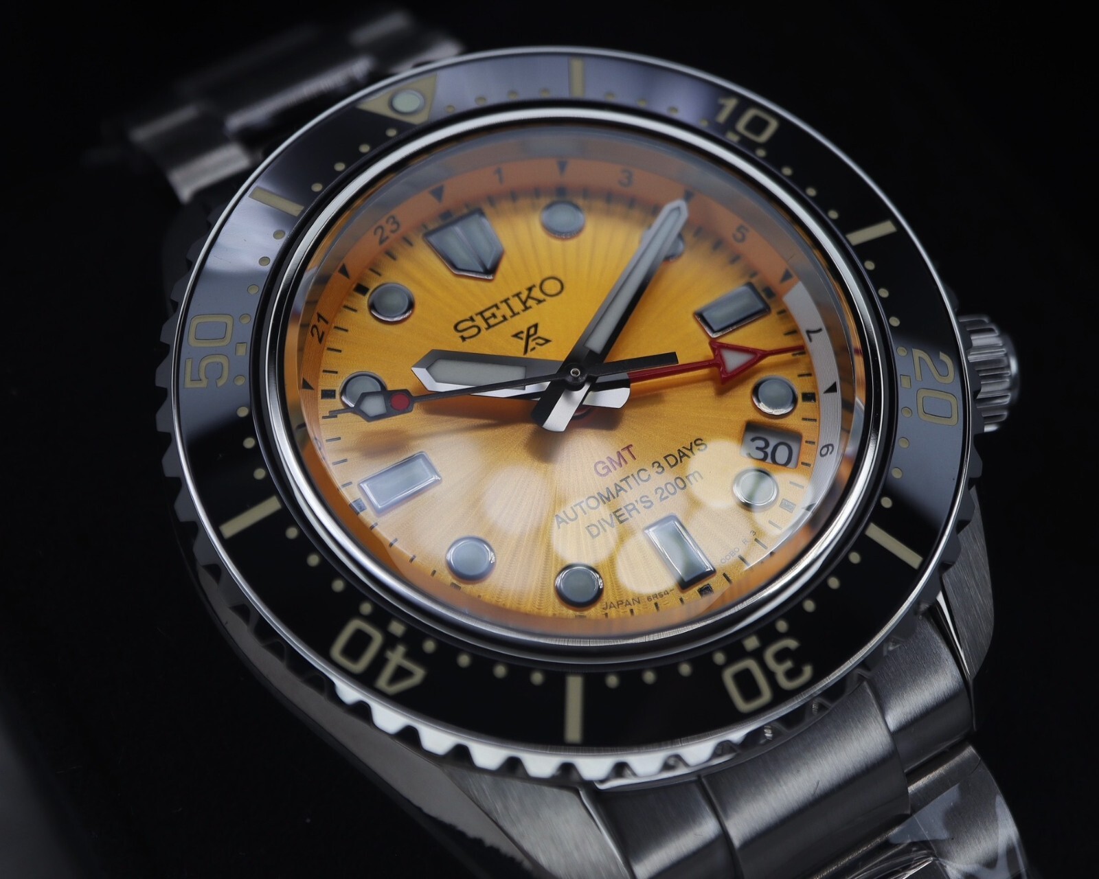 Seiko MM200 GMT The Night of Siam SPB487J1 Limited Edition 500 pcs.