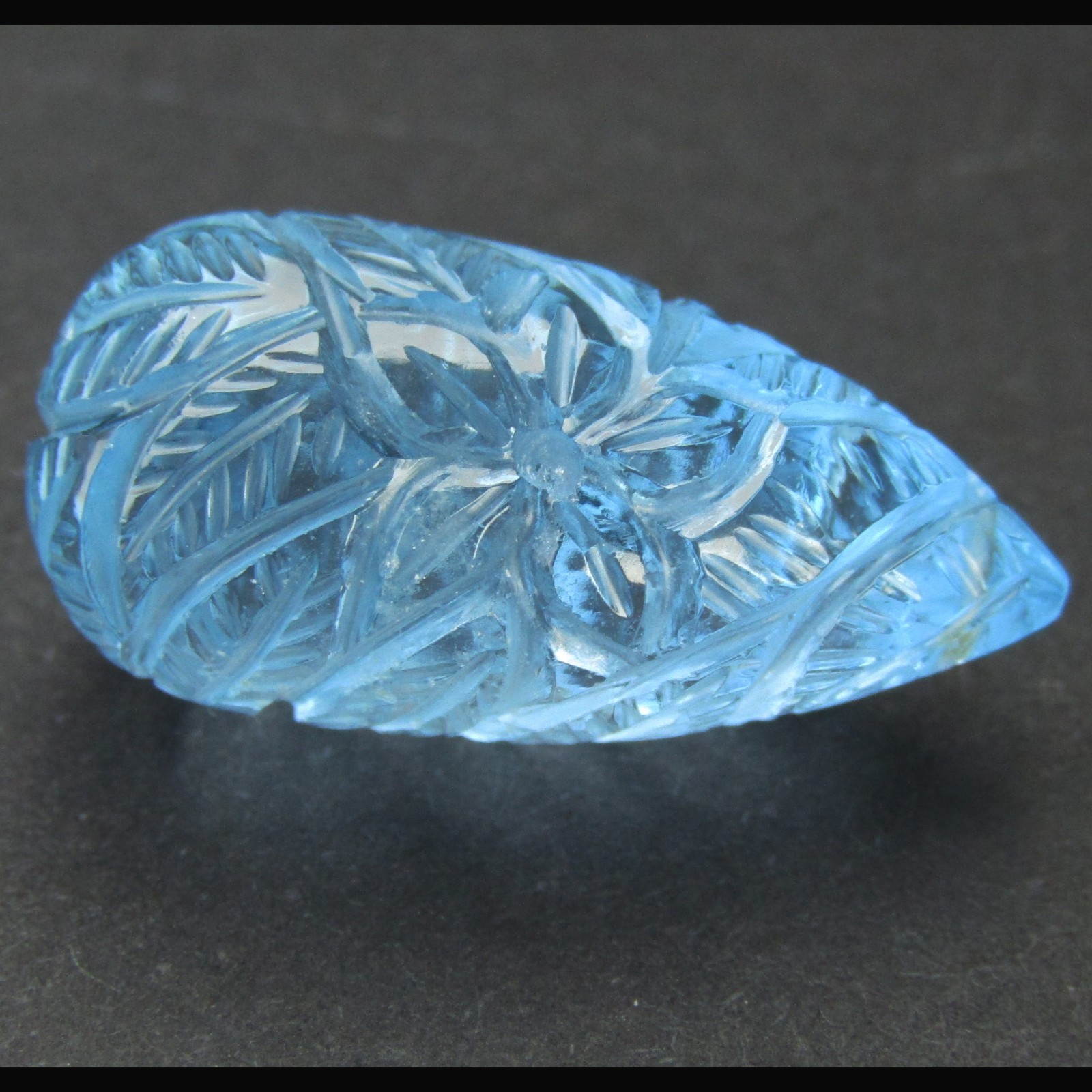 20.52Cts Artistic Carving Natural Swiss Blue Topaz Briolette Drop Gem With Hole