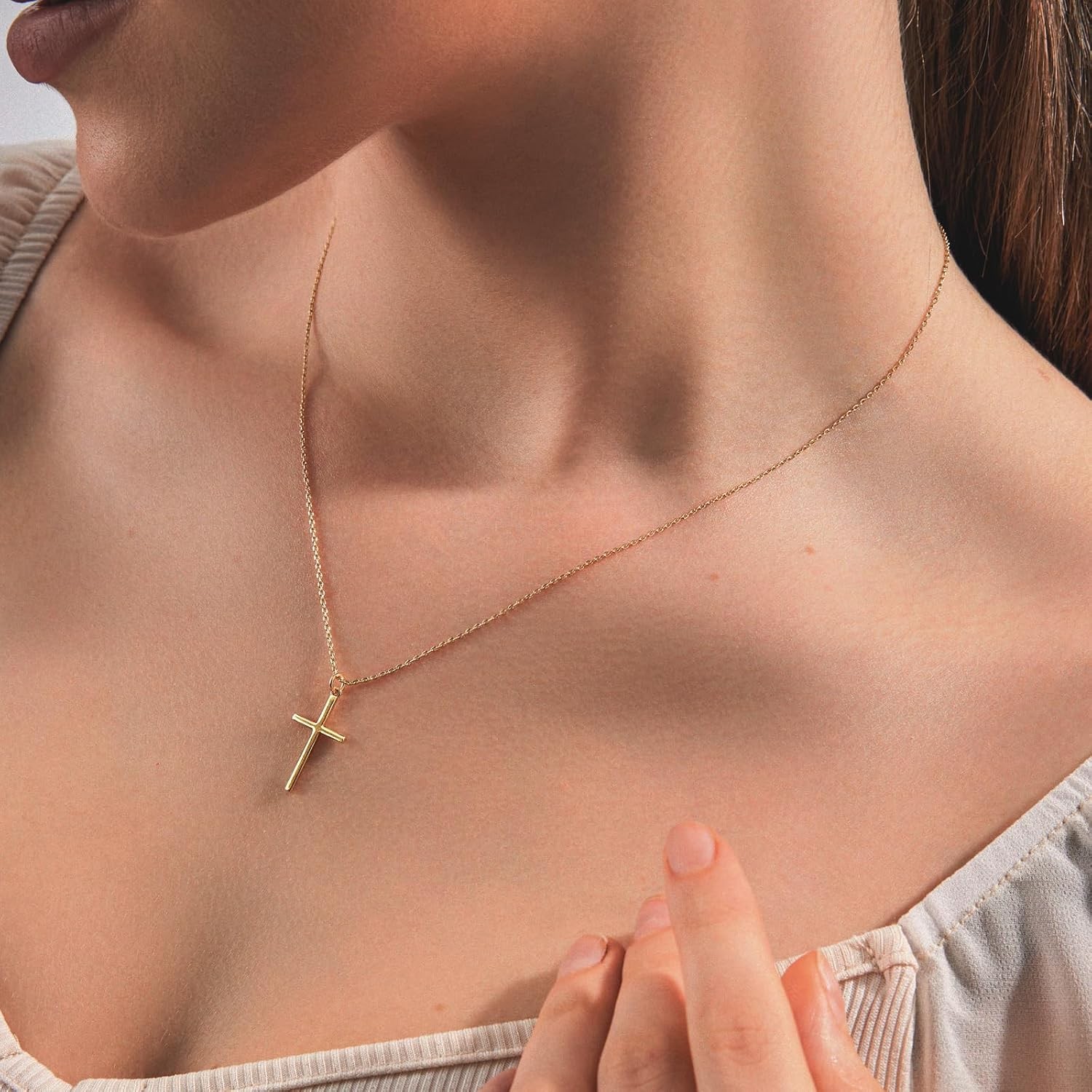 HERIER Cross Necklace for Women – 18K Gold Plated Cross Pendant Necklace Dainty