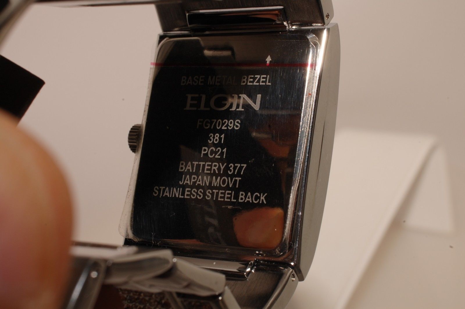 ELGIN Men’s Watch Analog Silver Color New Original Box 10 years warranty