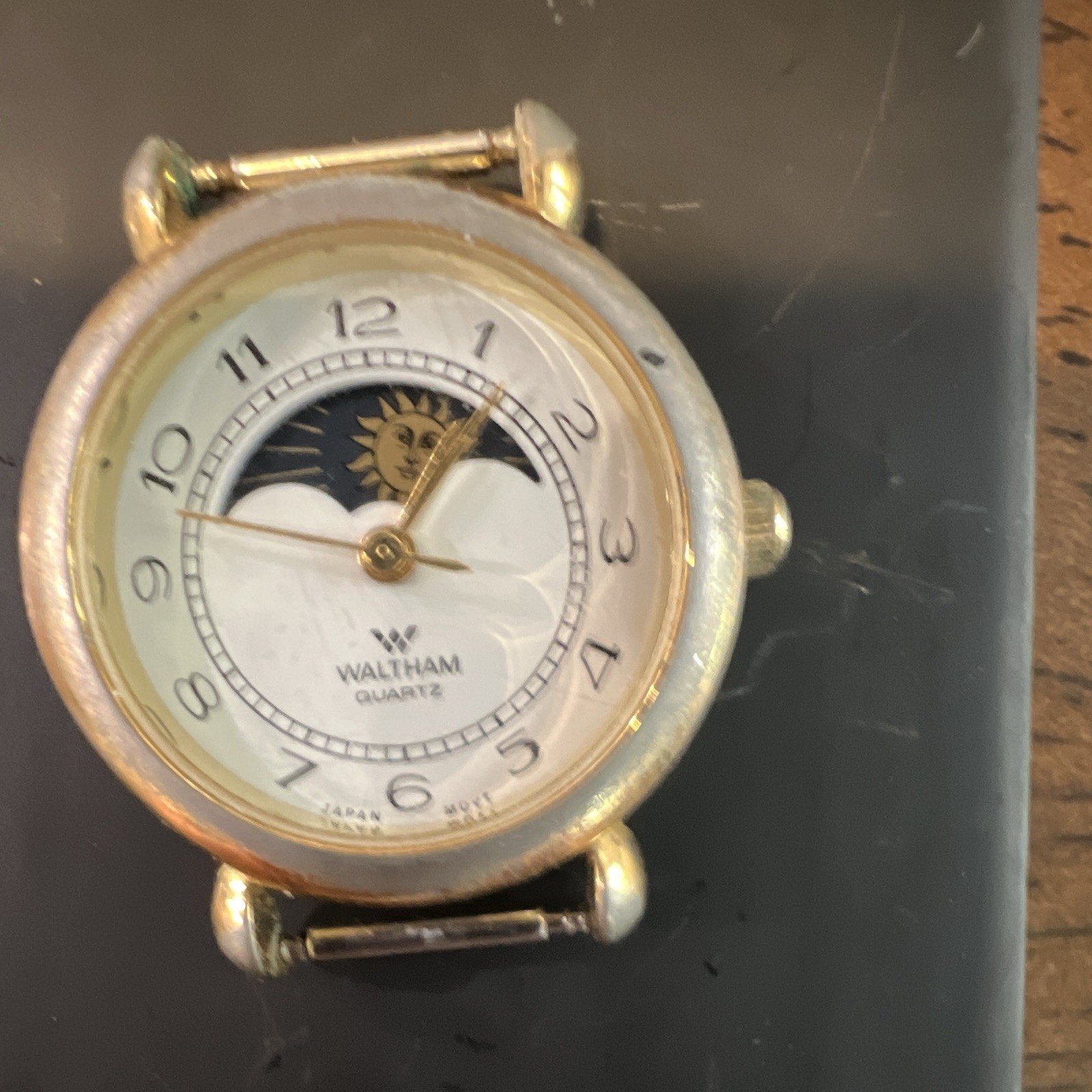 Waltham Quartz Sun & Clouds Dial Analog Watch Silver/Gold