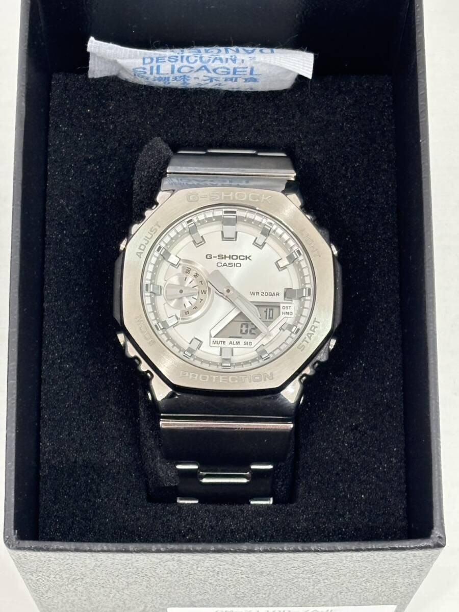 Very Good Condition With Box G-SHOCK GM-2110D-7AJF Metal Covered Metal Band
