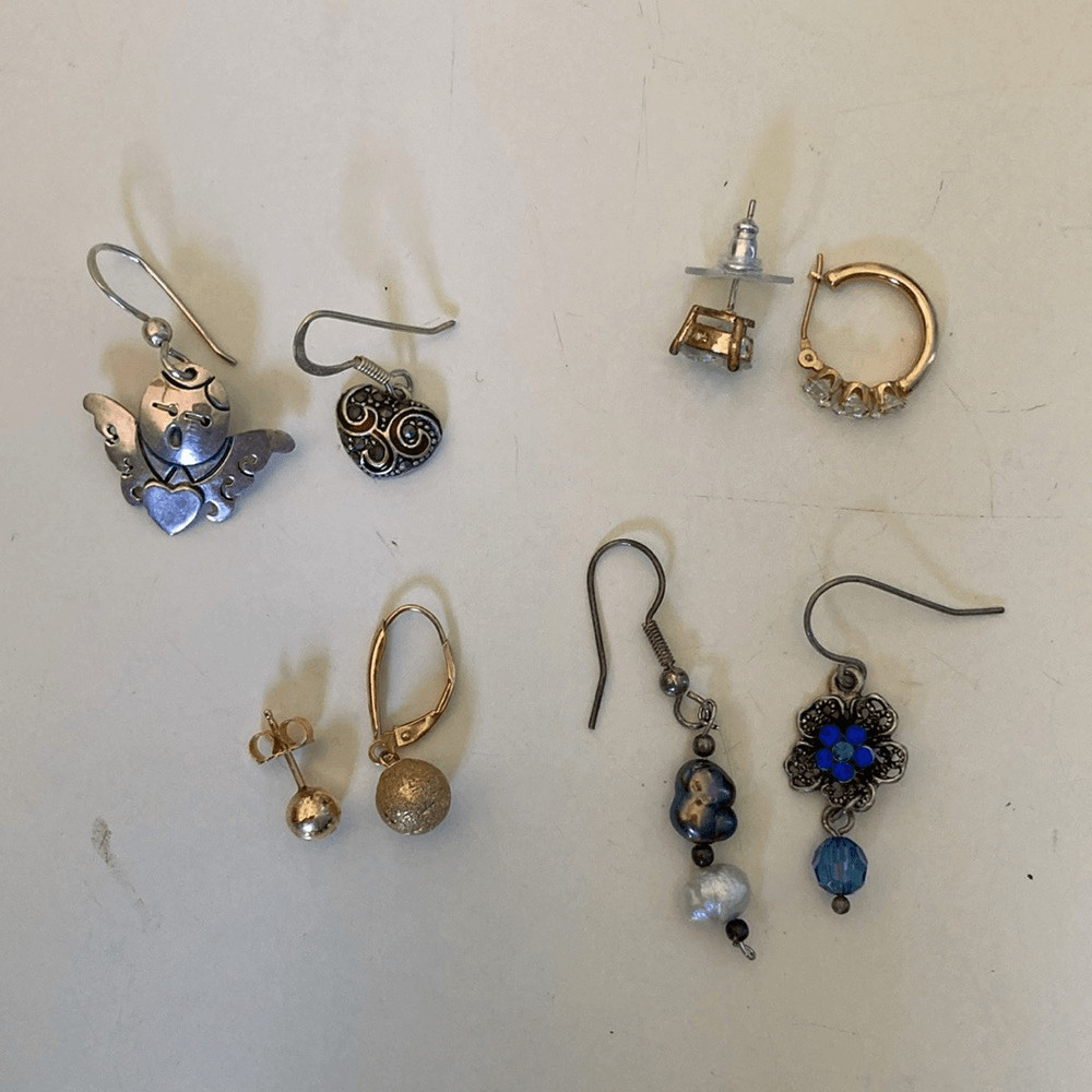 Lot of 8 Single Earrings- none match! 14K Gold 925 Silver and Mixed Materials