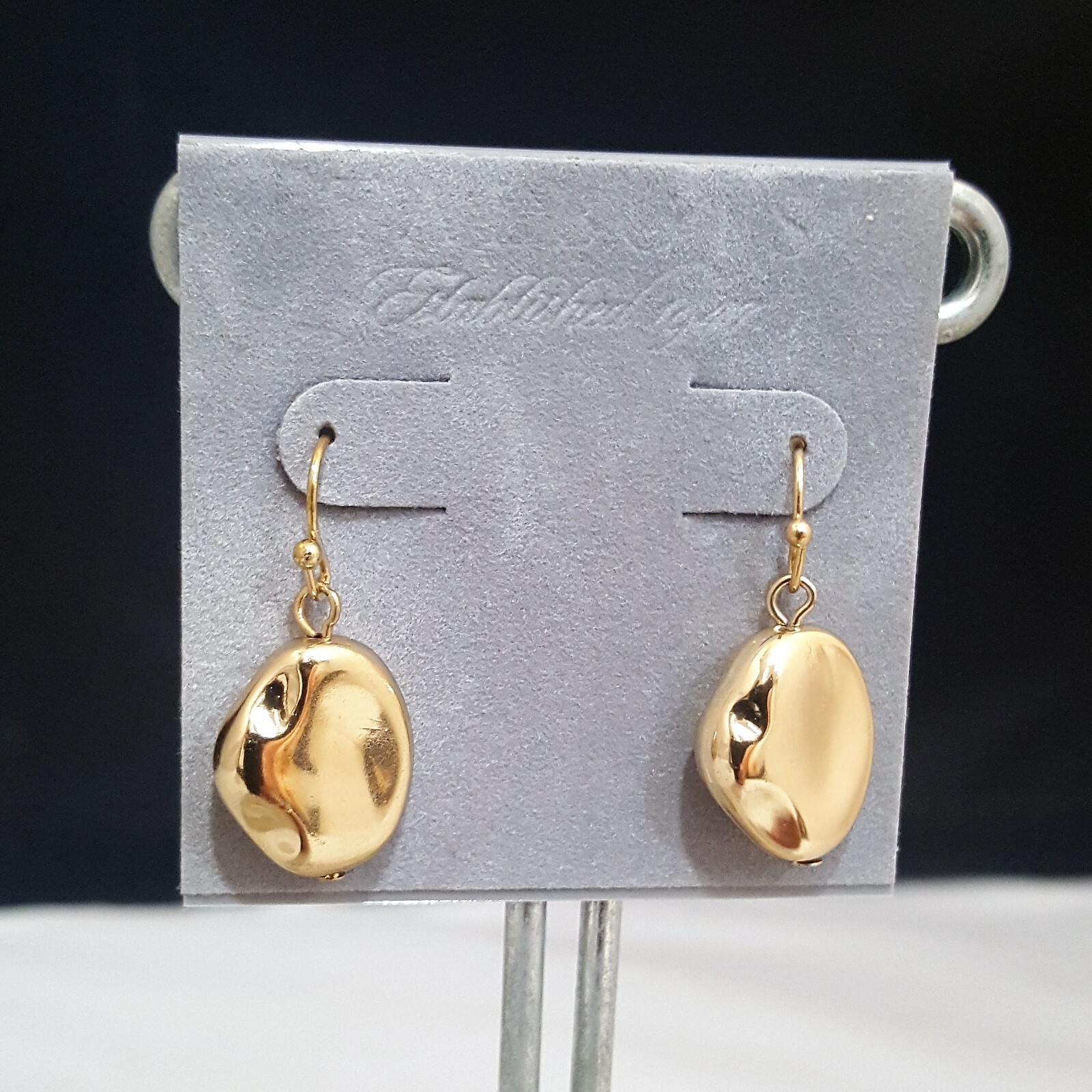 Talbots Women’s Gold Plated Hook Nugget Earrings Casual Everyday Wear NWT