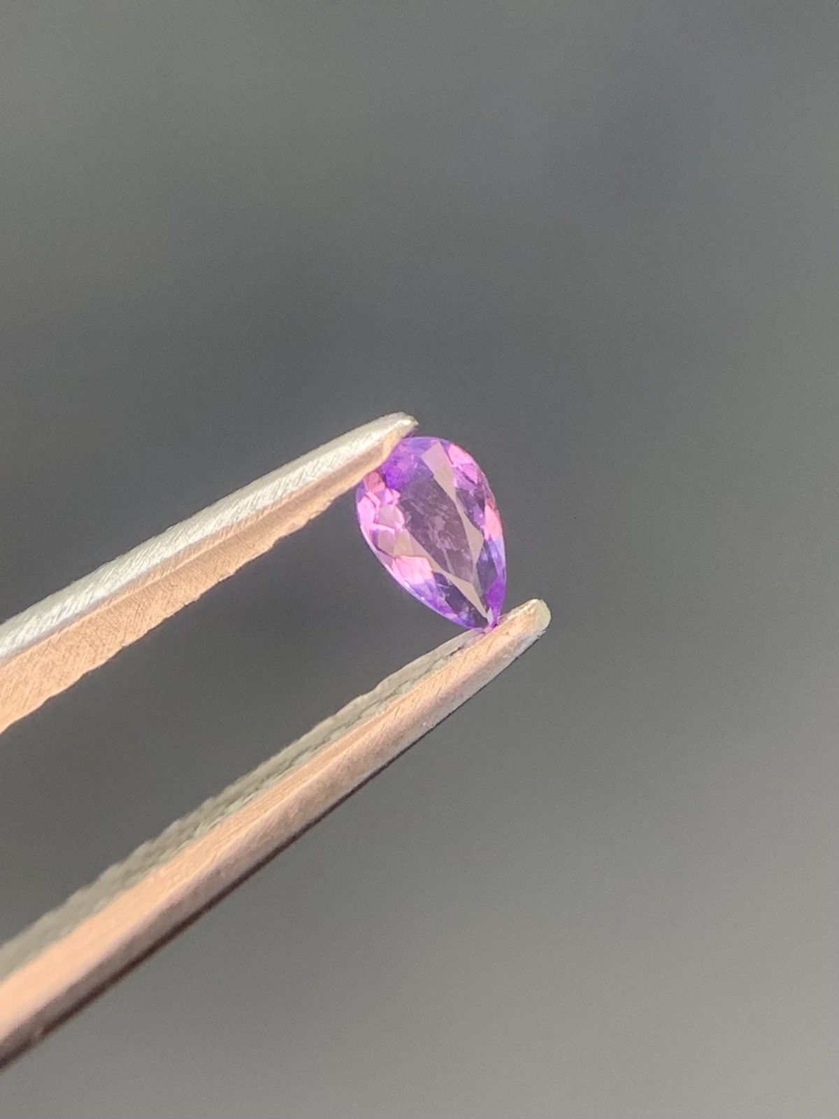 0.09/Ct,Rare Purple Pink Natural Hackmanite,Pear Cut,Uv re,highly tenebrescence,
