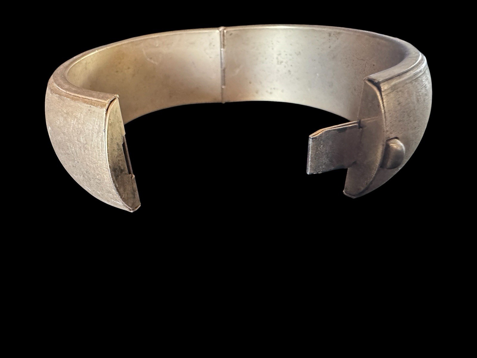 Vintage Gold Tone Wide Hinged Clamper Bracelet Brushed Satin Finish Mid Century