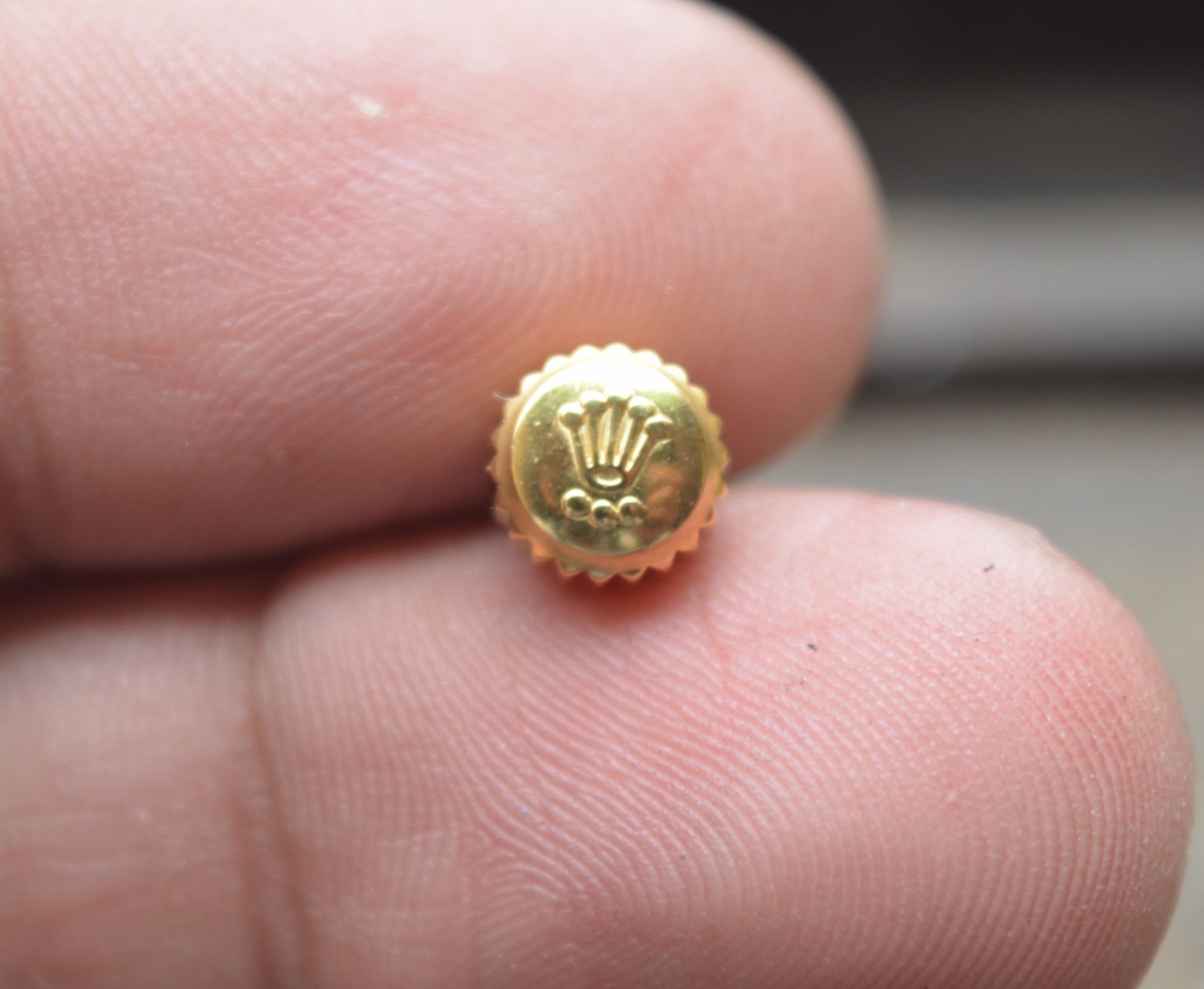 Genuine GENERIC Rolexx B24-603-0 6mm GOLD Watch Crown for Date adjust