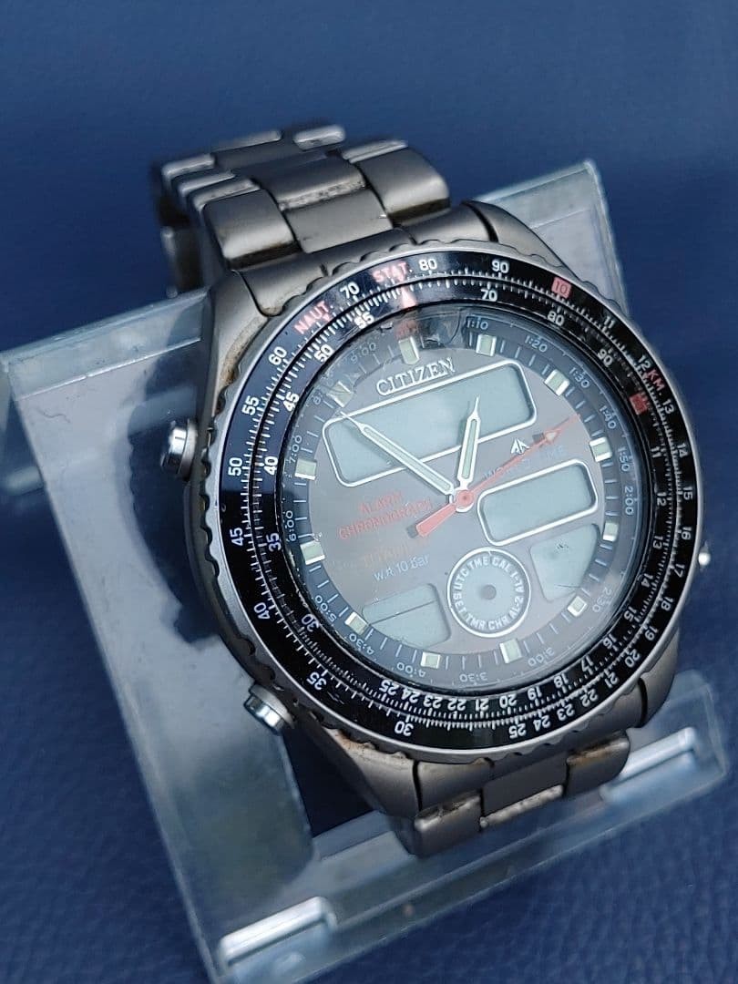CITIZEN Promaster Titanium Analog-Digital Watch C420