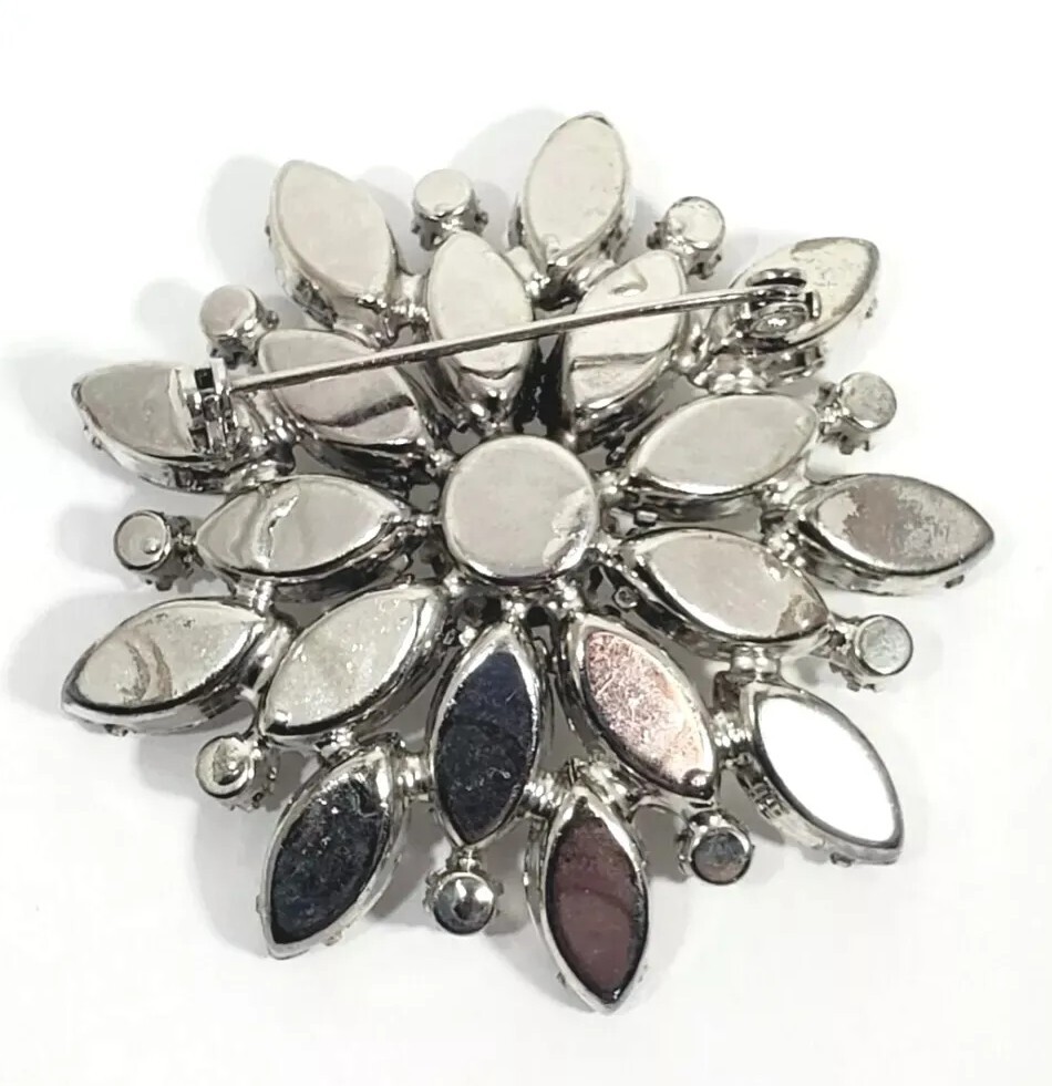 Stunning VTG Mid-Century Flower Crystal Rhinestone BROOCH PIN Rhodium-plated