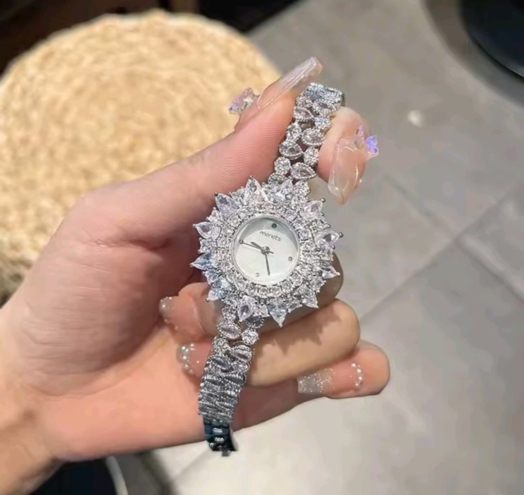 Beautiful Elegant Full Zircon White Luxury Watch for Women Bling Bling