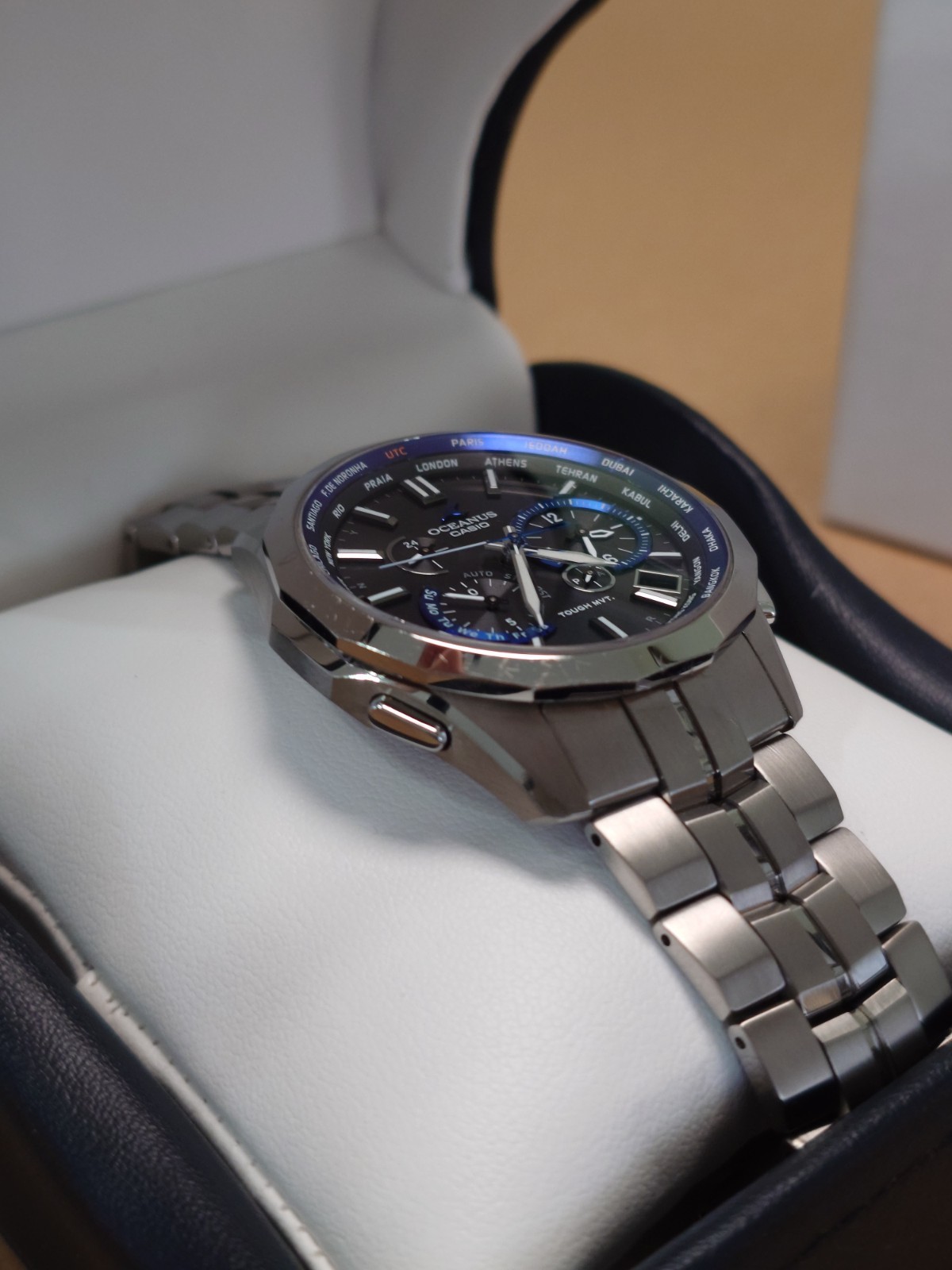 Casio Oceanus Manta OCW-S2400-1AJF – Premium JDM Titanium Chronograph Solar