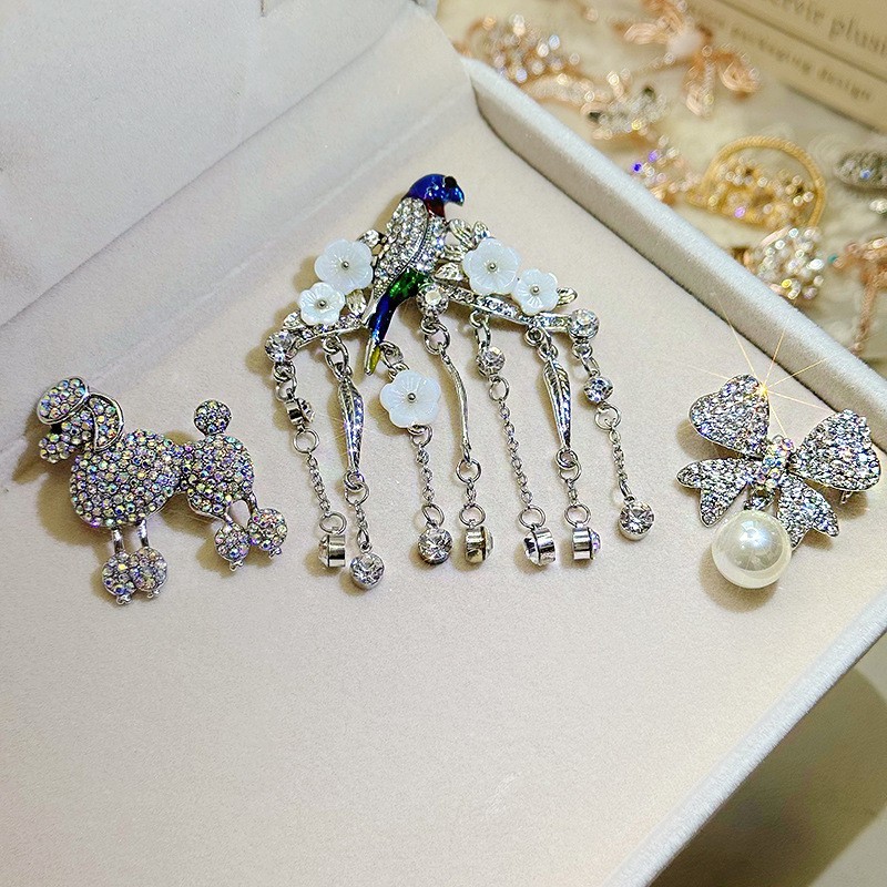 wholesale 20pcs Mix Design Vintage Brooch Pins Lot Enamel Crystal Pearl Resale
