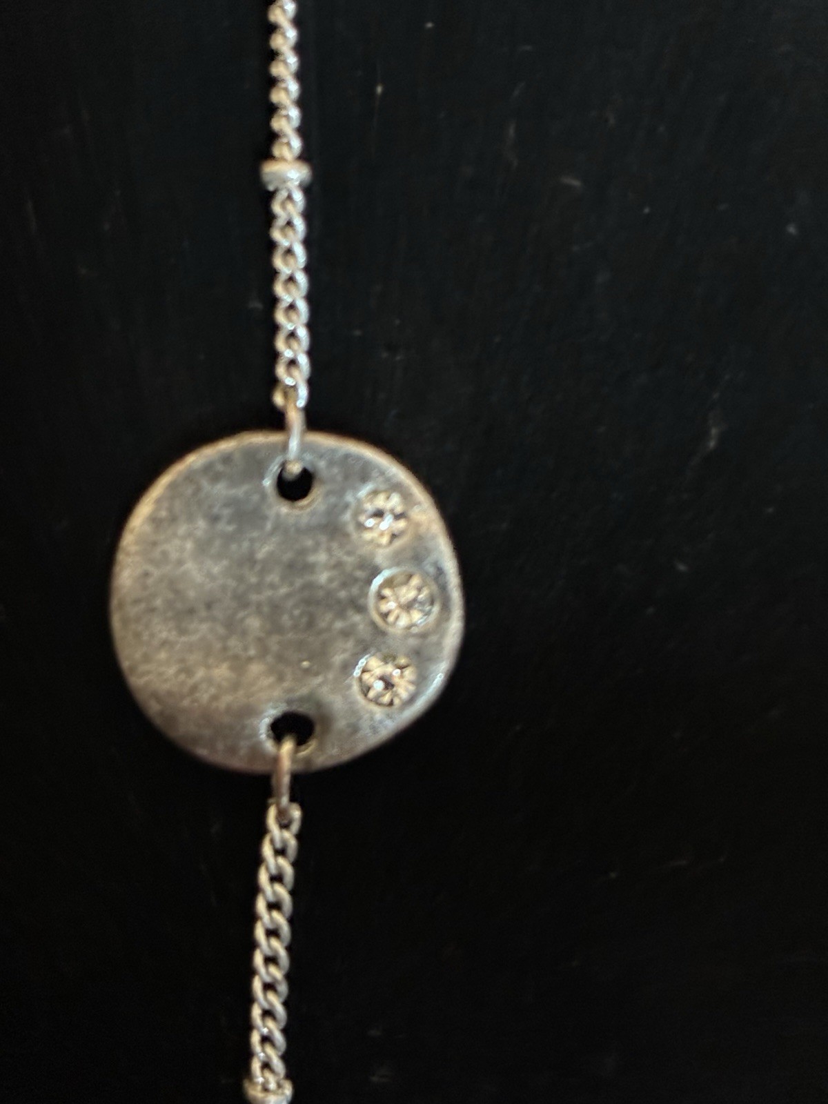 Silver Tone Necklaces L0001