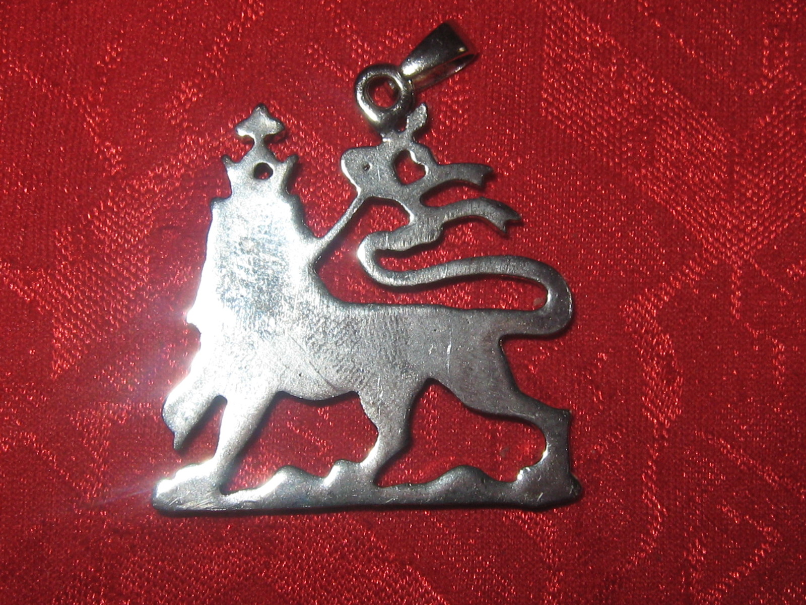 NEW SILVER TONE ETHIOPIA LION OF JUDAH RASTA CROWN PENDANT CHARM NECKLACE