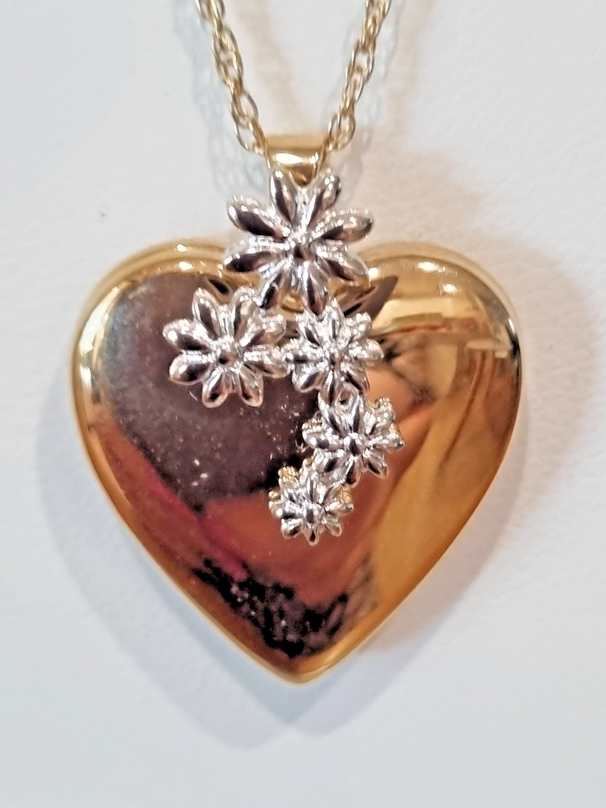 Vintage 14k White Yellow Gold Fill Heart Locket Chain USA made See Video c1990s