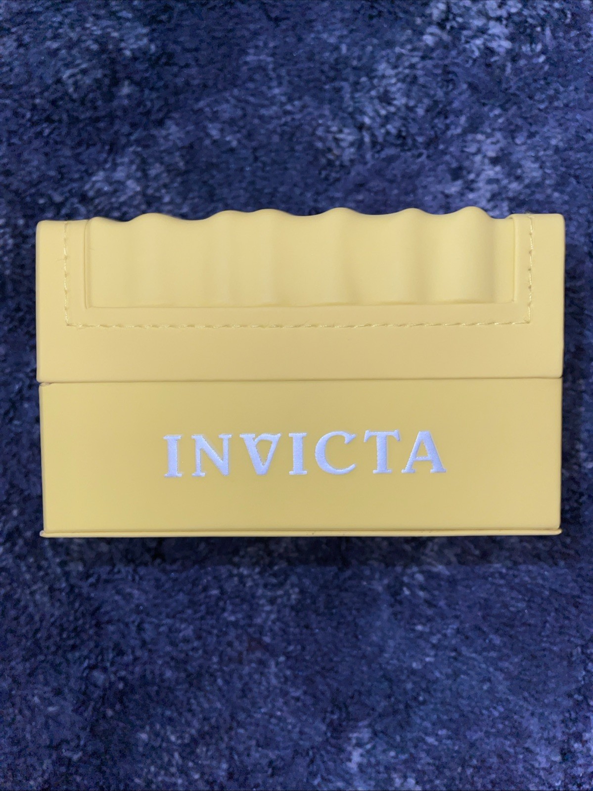 Invicta 17402 Pro Diver Stainless Steel Men’s Watch – Gold/Blue Dial