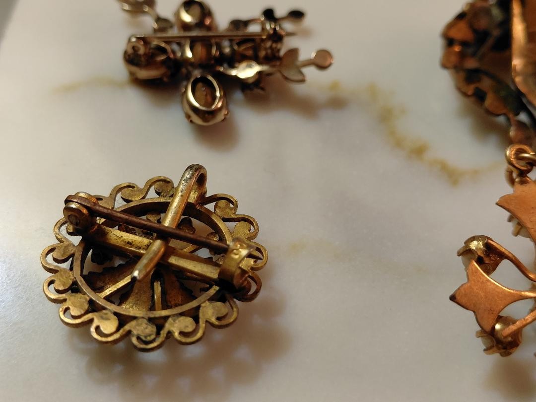 Antique Victorian Jewelry Lot Gold Filled, Mourning Brooches.
