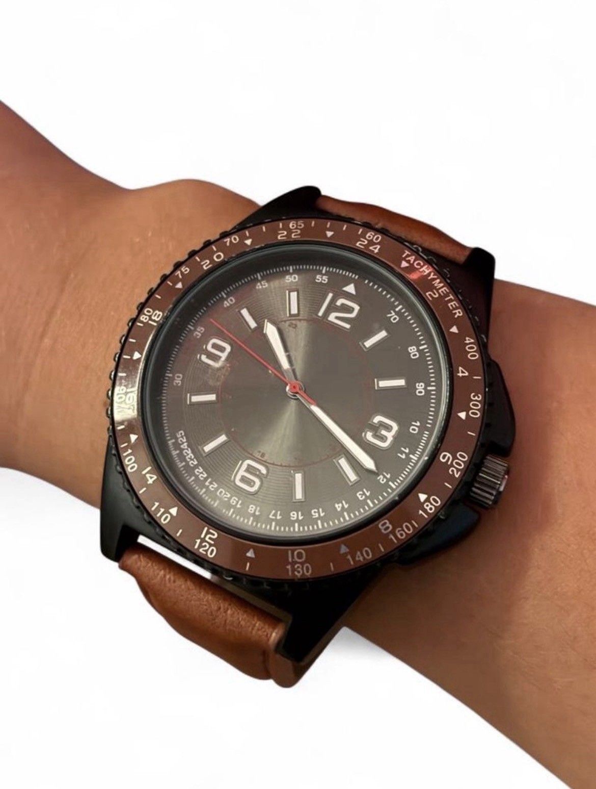 Mens Analog Wristwatch Tachymeter Brown Leather Strap Black Case Gray Dial