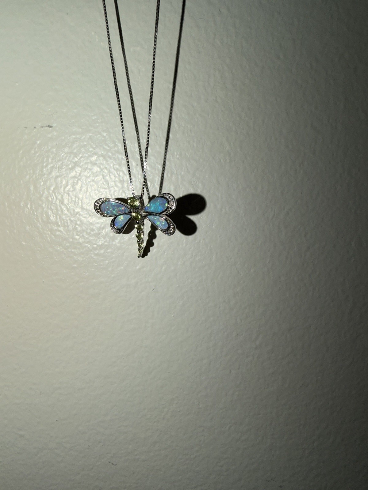 14 Kt White Gold Dragonfly Pendant Necklace Opal & Peridot Box Chain