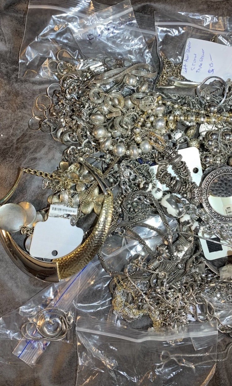 6+ Lbs. POUNDS Unsearched Huge Lot Jewelry Vtg-Now Junk Art Craft Treasure Hunt
