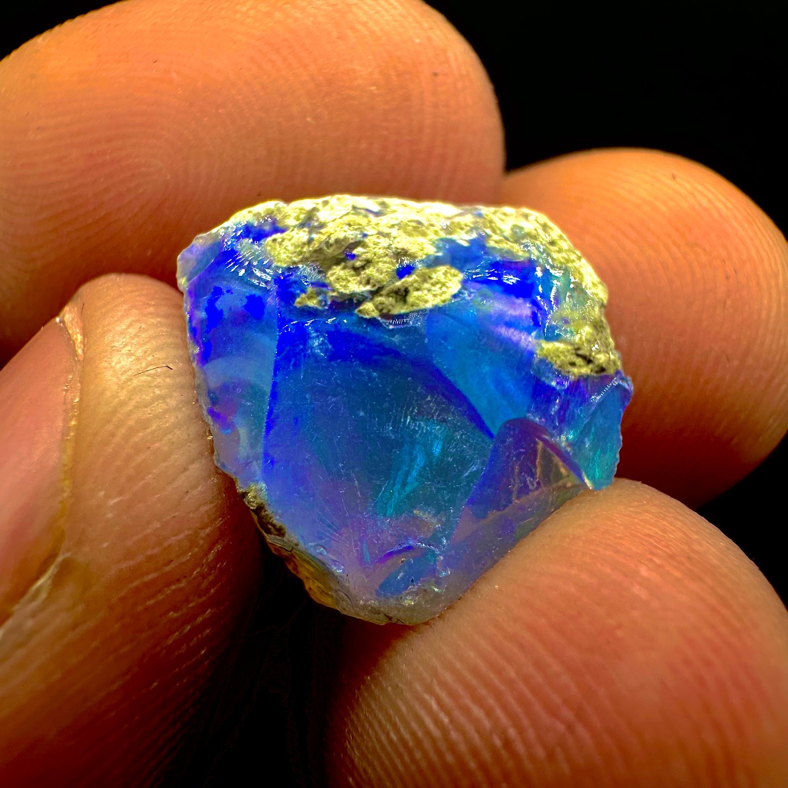 7.35 CTS Natural Ethiopian Opal Rough, Crystal Raw Welo Fire Opal Rough Gemstone